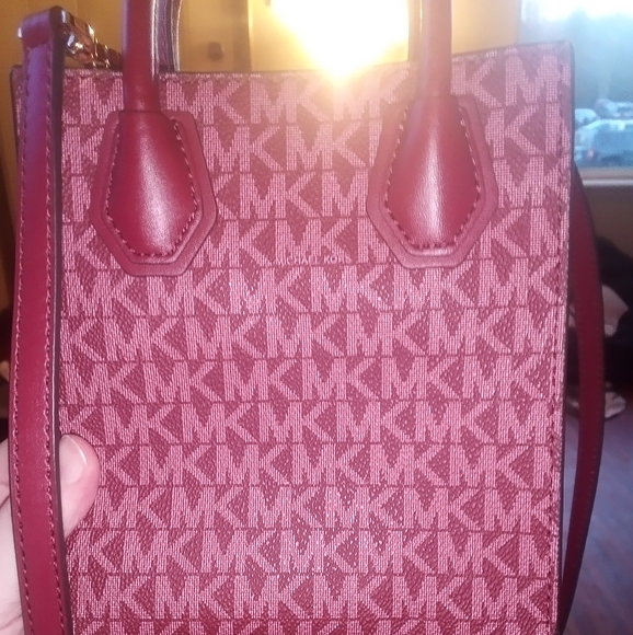 Michael kors purse - Picture 4 of 6